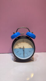 ساعت رومیزی شیک و کاربردی - Image 2