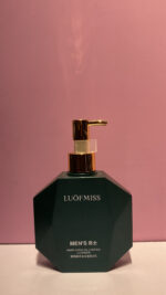 شست‌وشوی صورت آقایان MEN'S 男士