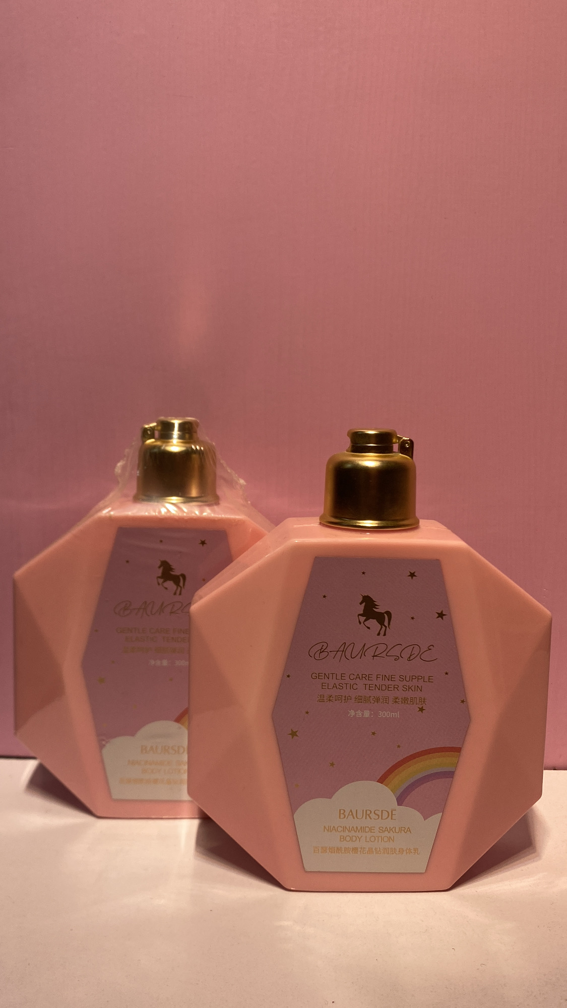 IMG_0599 لوسیون رنگین کمان پمپی درخشش! - Image 1